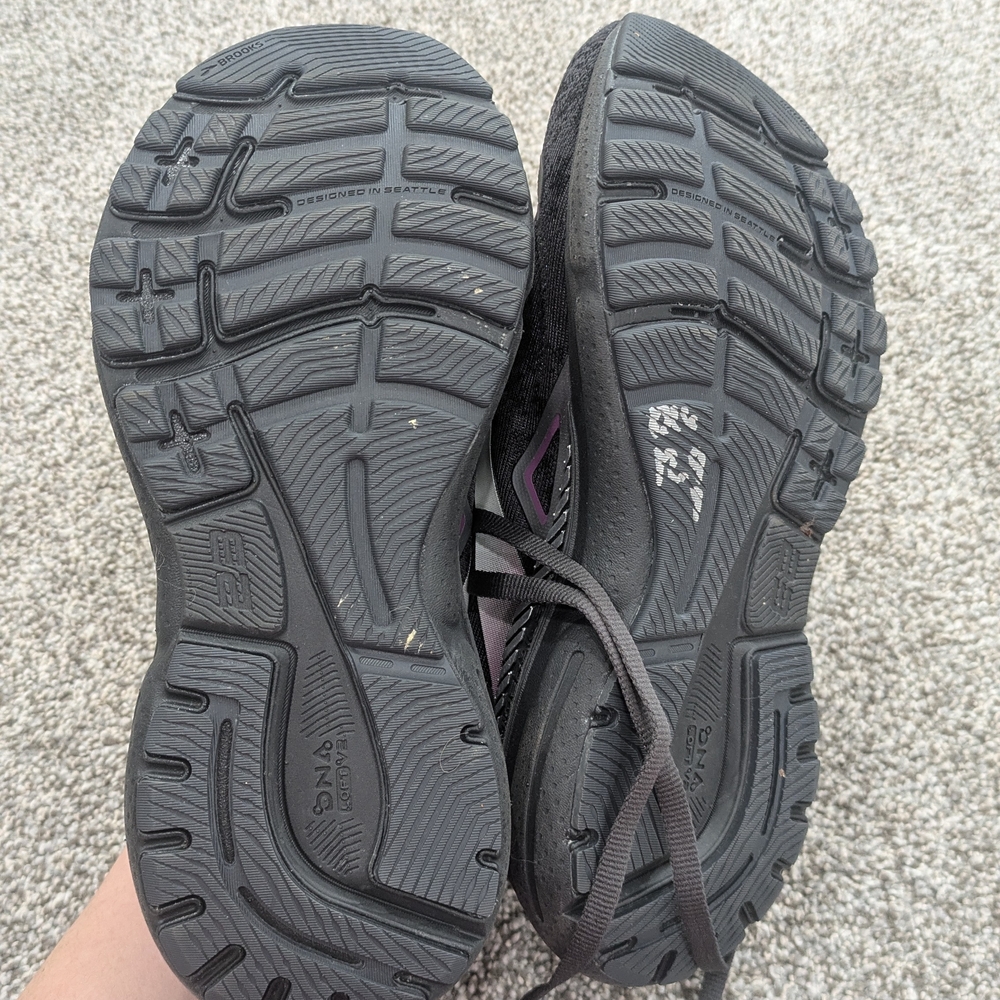 Brooks Adrenaline Gts 23 Women's Athletic Sneakers Shoes Tennis Shoes Size 6.5 - Picture 6 of 7